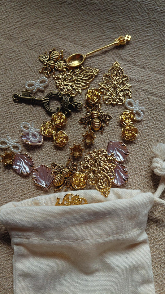 Majestic Trinkets