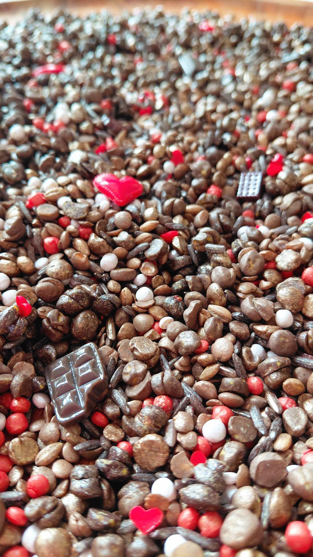 Box of Chocolates Pour & Play