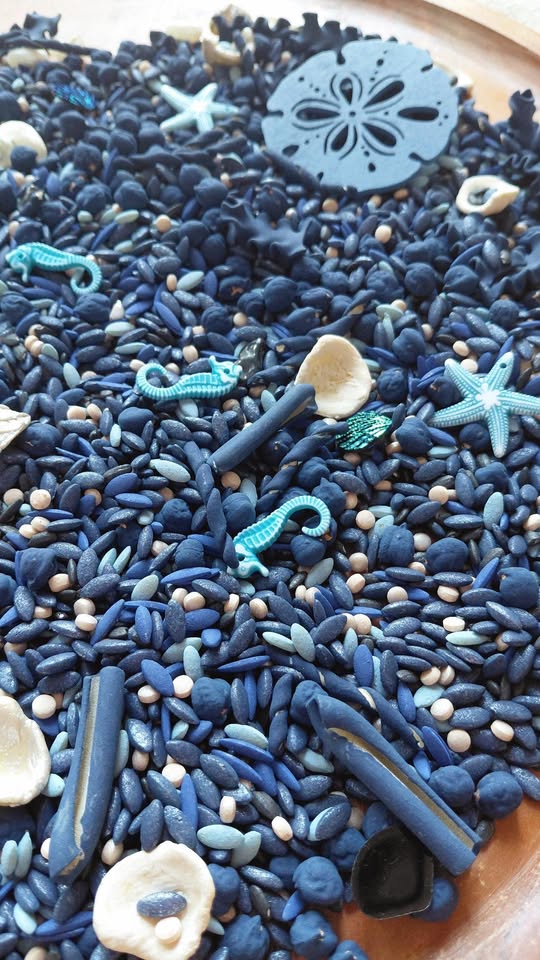 Ocean Depths Pour & Play